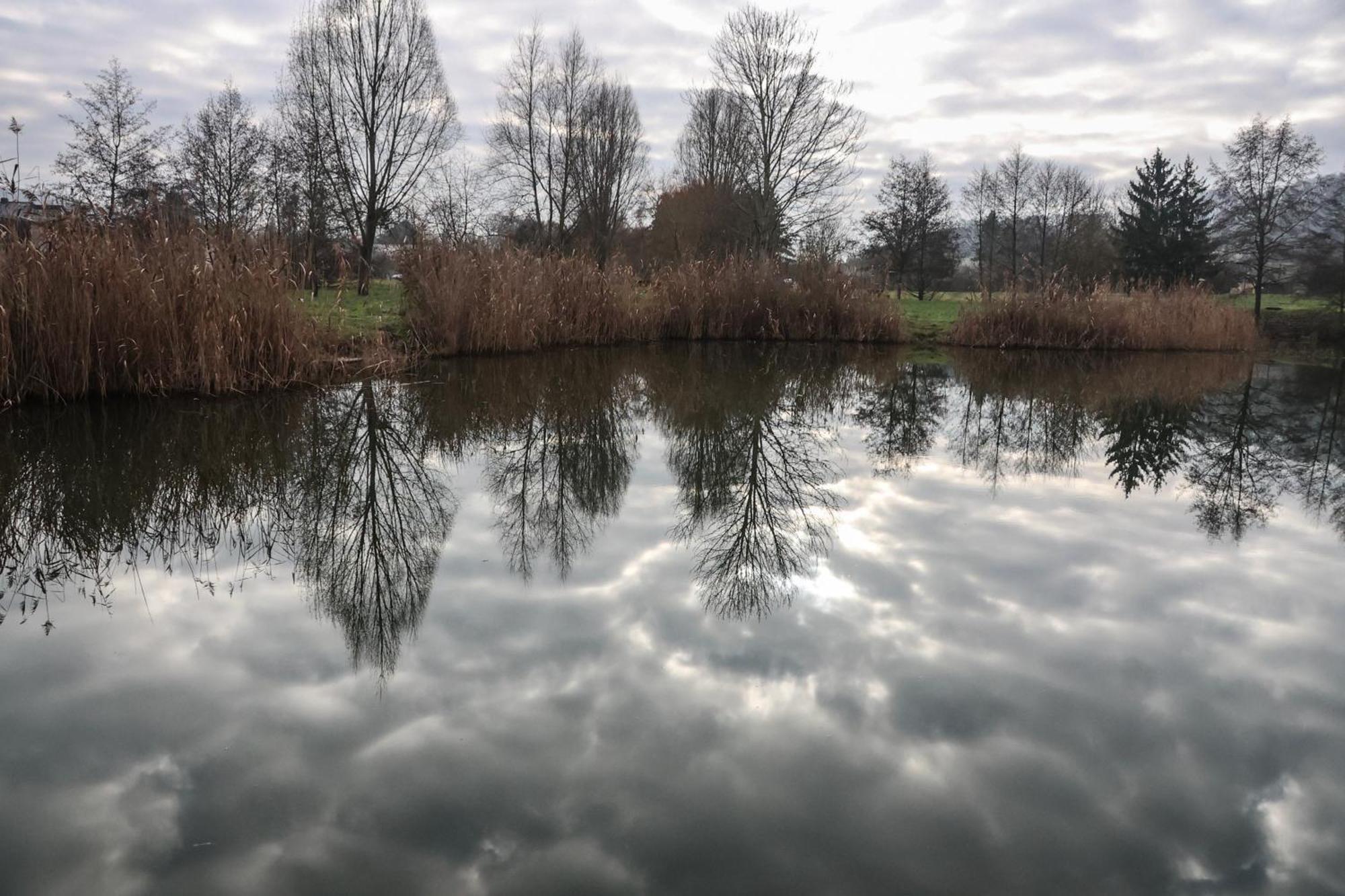 Gasthaus Le Domaine Des Droles De Dames Buding Exterior foto